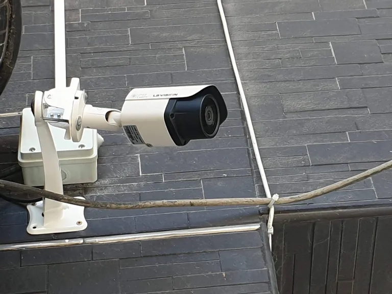 How do we choose the suitable security camera?